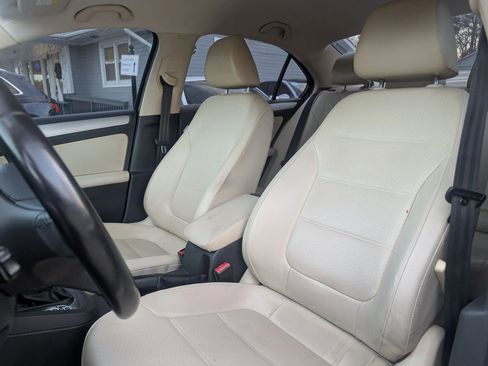 Used 2013 Volkswagen Jetta SE image 15