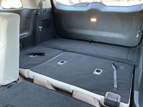 New 2025 Nissan Pathfinder SV image 15