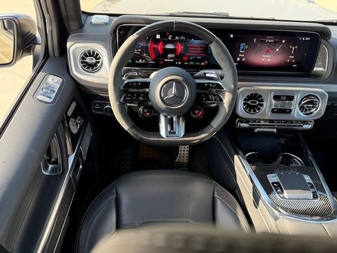Used 2025 Mercedes-Benz G 63 AMG 4MATIC image 14
