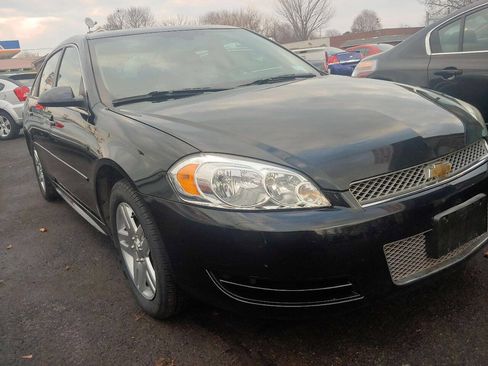 Used 2015 Chevrolet Impala LT w/ LT Sunroof Package image 4