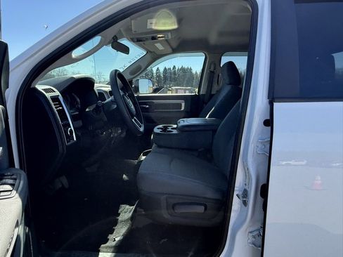 Used 2020 RAM 1500 Classic SLT w/ Trailer Tow Group image 10