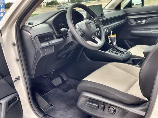 Used 2025 Honda CR-V EX image 3