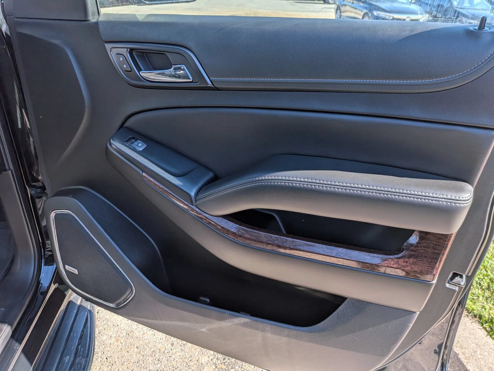 Used 2020 GMC Yukon XL SLT AWD/4WD image 48
