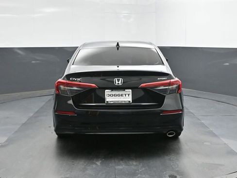 Used 2023 Honda Civic Sport image 5