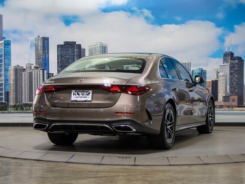 New 2026 Mercedes-Benz E 350 4MATIC Sedan image 8