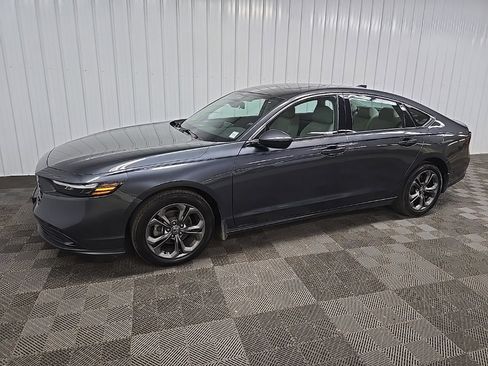 Used 2023 Honda Accord EX image 6