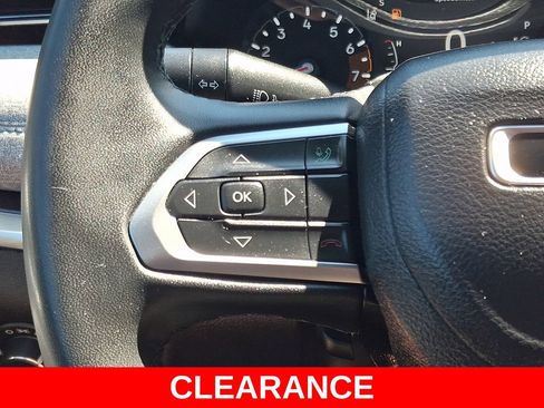 Used 2024 Jeep Compass Latitude AWD/4WD image 21