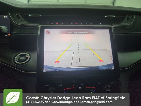 Certified 2023 Jeep Grand Cherokee Limited w/ Black Appearance Package image 25