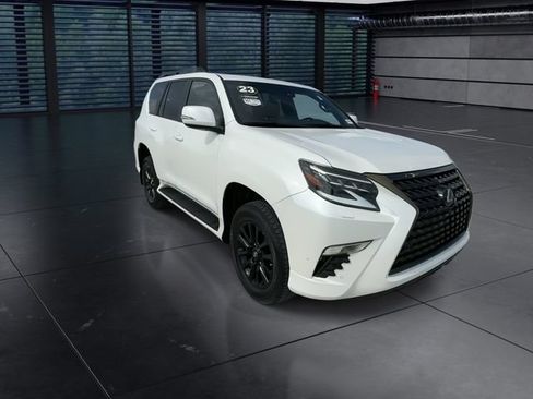 Certified 2023 Lexus GX 460 w/ Black Line Special Edition AWD/4WD image 2