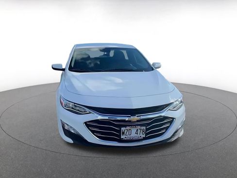 Used 2024 Chevrolet Malibu LT image 4