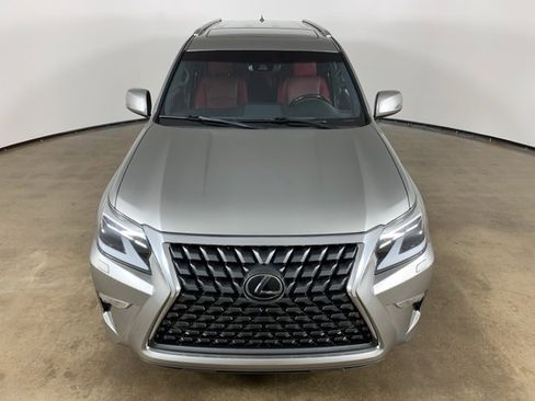 Used 2021 Lexus GX 460 Premium image 3
