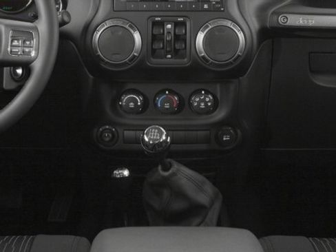 Used 2017 Jeep Wrangler Unlimited Sport w/ Quick Order Package 24S AWD/4WD image 14