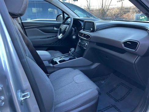 Used 2020 Hyundai Santa Fe SE image 21