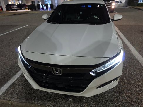 Used 2019 Honda Accord Sport image 7