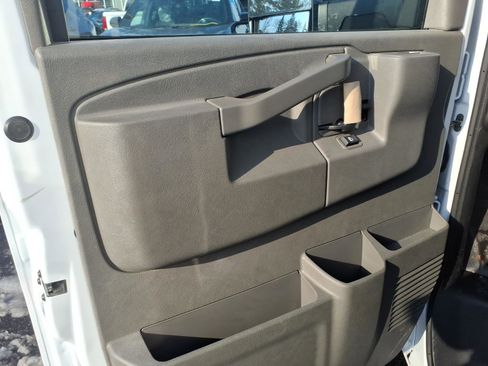 New 2025 Chevrolet Express 3500 w/ Power Convenience Package RWD image 26