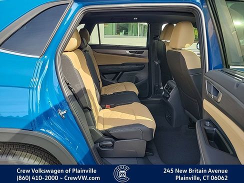 New 2026 Volkswagen Atlas Cross Sport SE image 46