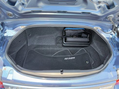 Used 2018 MAZDA MX-5 Miata RF Grand Touring image 15