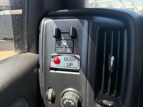 Used 2018 GMC Sierra 3500 4x4 Regular Cab w/ Sierra Convenience Package image 22