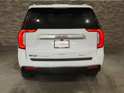 Used 2023 GMC Yukon SLT w/ SLT Luxury Package image 7