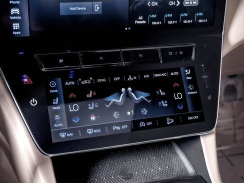 Used 2023 Maserati Grecale GT image 24