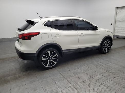 Used 2018 Nissan Rogue Sport SL w/ SL Premium Package image 10