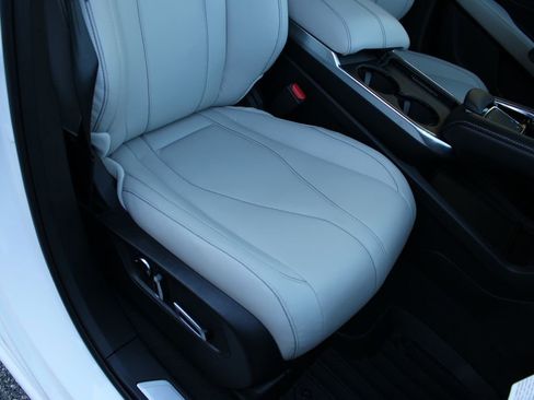 New 2025 Acura RDX SH-AWD image 23