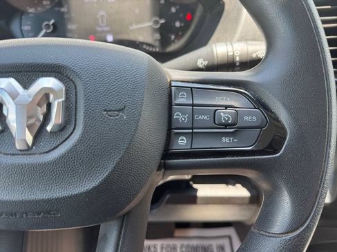 Used 2025 RAM ProMaster 2500 w/ Convenience Group FWD image 31