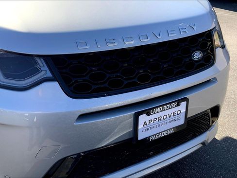 Used 2024 Land Rover Discovery Sport S image 31