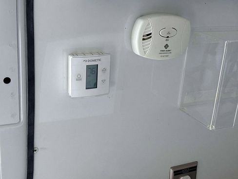 Used 2022 Mercedes-Benz Sprinter 4500 image 8