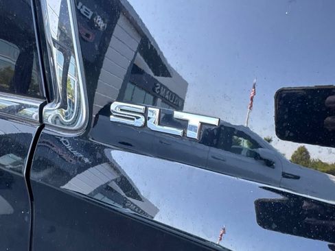 Used 2019 GMC Yukon SLT RWD image 29