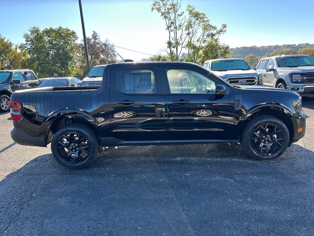 New 2026 Ford Maverick XLT w/ Equipment Group 301A AWD/4WD image 4