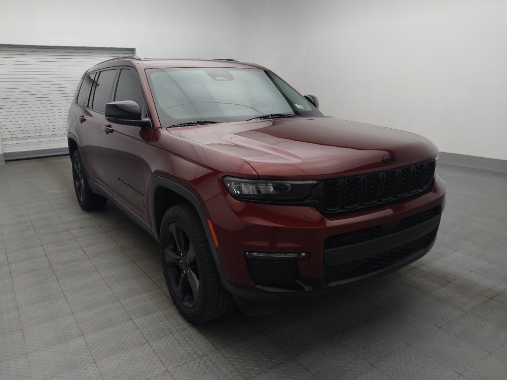 Used 2023 Jeep Grand Cherokee L Limited w/ Black Appearance Package RWD image 13