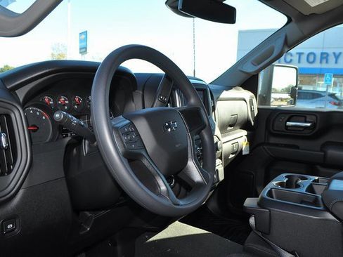 New 2026 Chevrolet Silverado 2500 Custom w/ Custom Value Package image 7