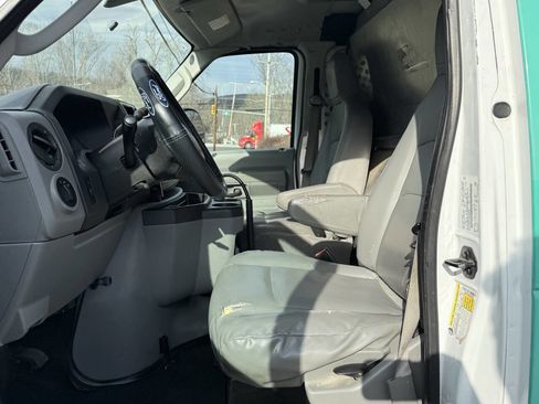 Used 2011 Ford E-350 and Econoline 350 Super Duty w/ Commercial Cargo Van Pkg image 14