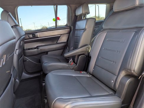 New 2025 Hyundai Santa Fe Calligraphy image 19