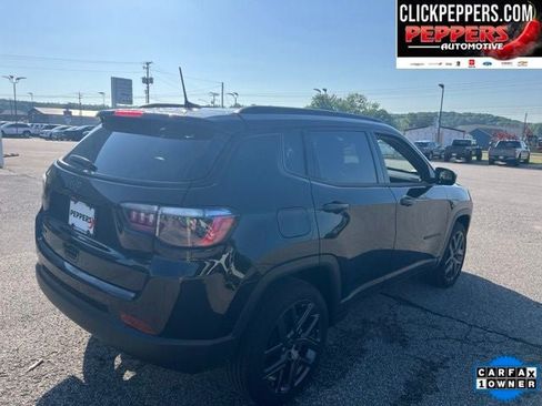 Used 2026 Jeep Compass Latitude AWD/4WD image 6