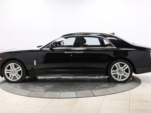 Used 2017 Rolls-Royce Ghost Series II Sedan 4D image 6
