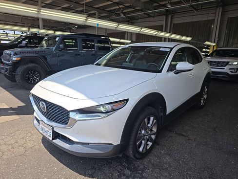 Used 2020 MAZDA CX-30 FWD w/ Select Package image 1