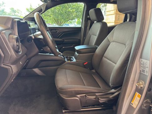 Used 2023 Chevrolet Colorado Trail Boss w/ Safety Package AWD/4WD image 12