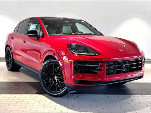 New 2026 Porsche Cayenne Coupe AWD/4WD image 9