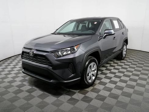 Used 2022 Toyota RAV4 LE image 24