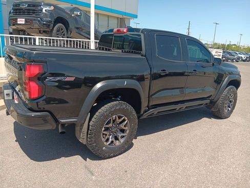 Used 2023 Chevrolet Colorado ZR2 w/ ZR2 Convenience Package III AWD/4WD image 5