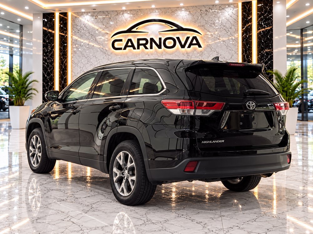 Used 2019 Toyota Highlander LE FWD image 5
