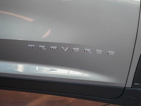 New 2027 Chevrolet Traverse LT w/ Driver Confidence Package FWD image 10