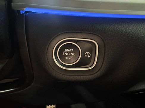 Used 2026 Mercedes-Benz GLS 450 4MATIC image 46