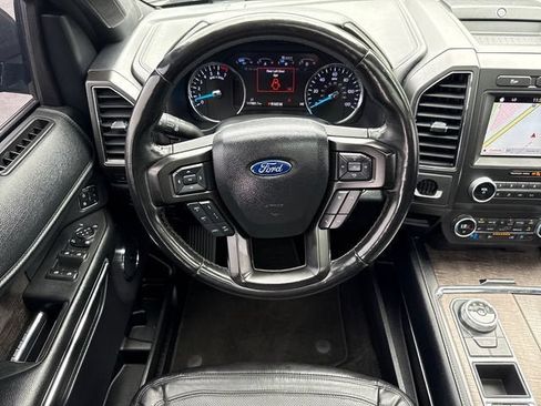 Used 2019 Ford Expedition Limited w/ Equipment Group 301A RWD image 14