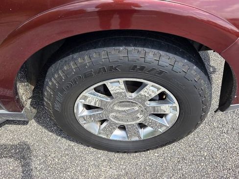 Used 2003 Lincoln Navigator Luxury image 14