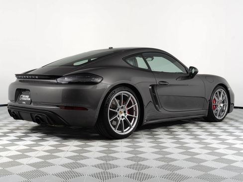 Used 2024 Porsche 718 Cayman GTS RWD image 8