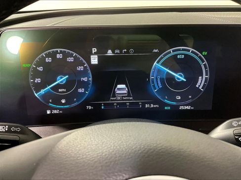 Used 2025 Kia Sportage SX Prestige AWD/4WD image 14
