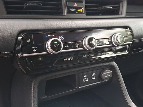 Used 2024 Honda Pilot EX-L image 15